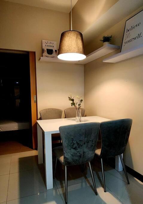 Casa Antonio At Uptown Parksuites Tower One Bgc Μανίλα Εξωτερικό φωτογραφία